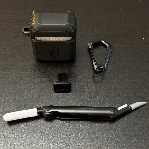 Airpods 1st & 2nd Generation Protective Case - Picture 2 of 7